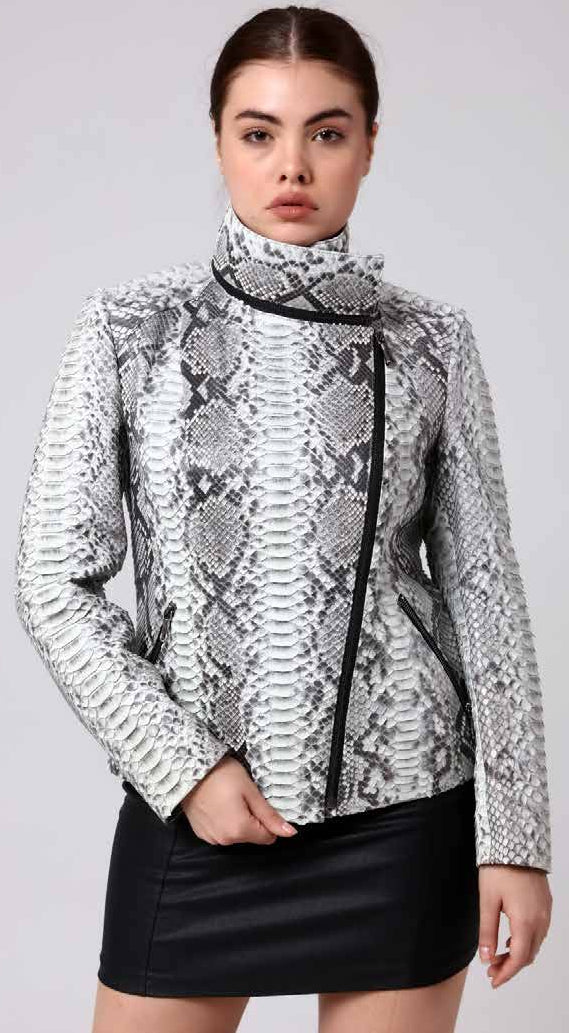 Woman wearing a phyton jacket with a high collar on a plain background